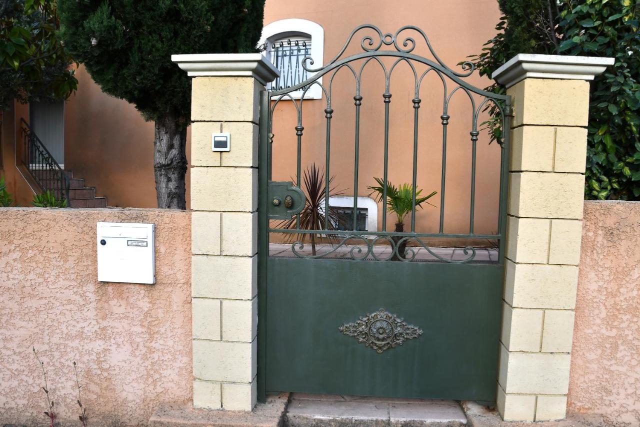 Villa F5-Wifi-piscine Saint Gely du Fesc Extérieur photo